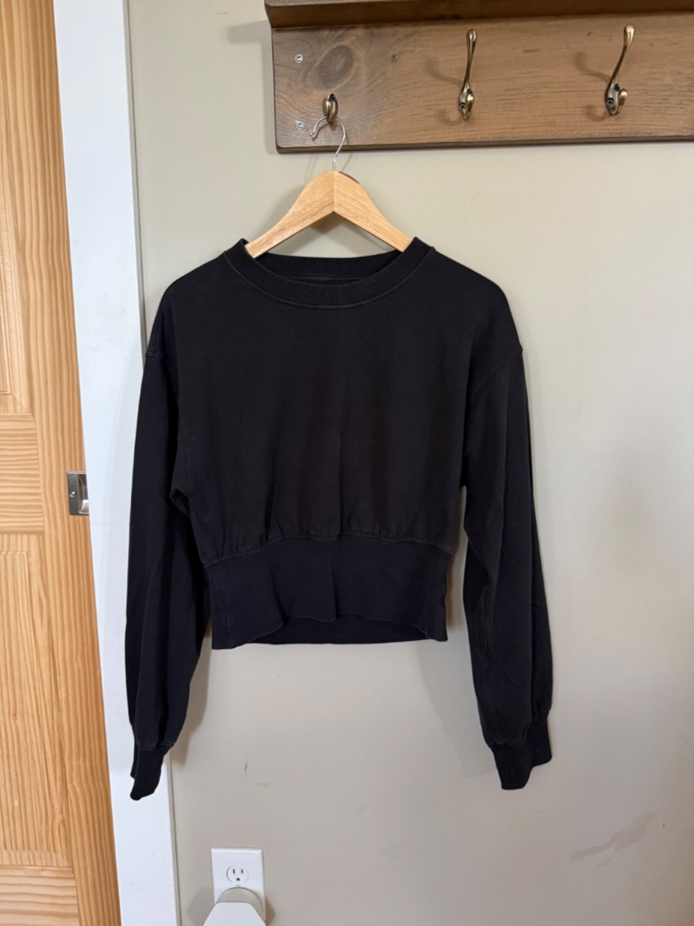 Lululemon Ribbed Contoured-Waist Crew Black Stretch French Terry Size Small